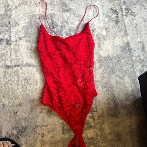 Windsor’s lace bodysuit size large